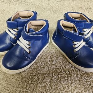 Kids Blue High-Top Sneakers